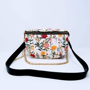 New Steve Madden Bone Floral Fanny Pack